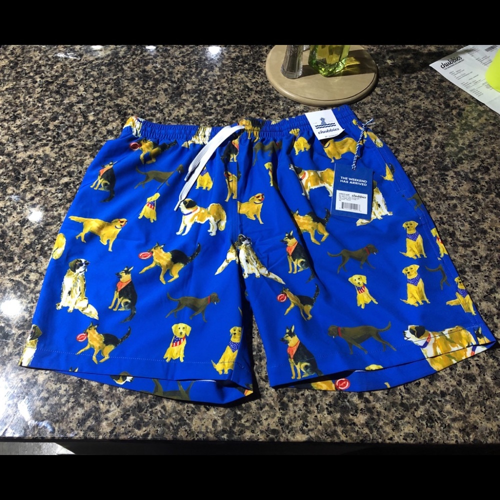 NWT Chubbies Who Let The Trunks Out!